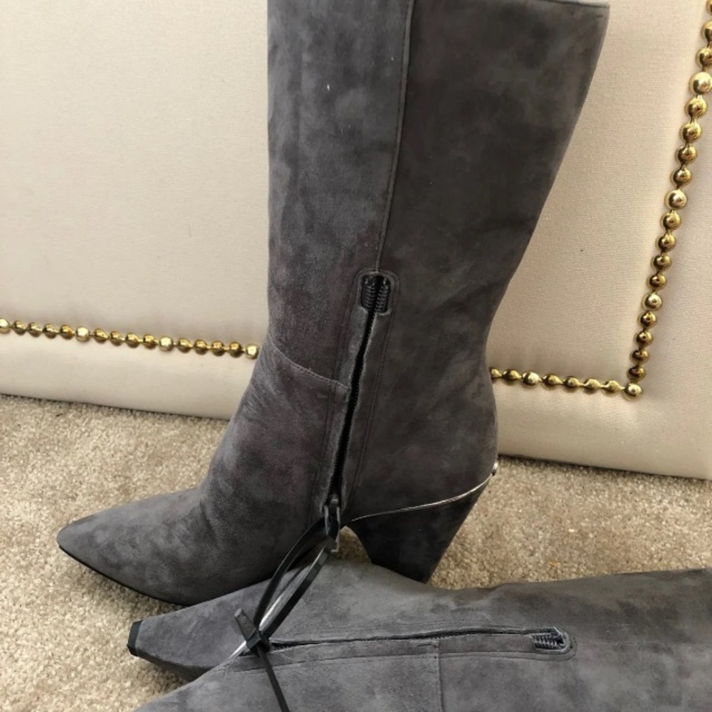 Boots - Picture 7 of 7